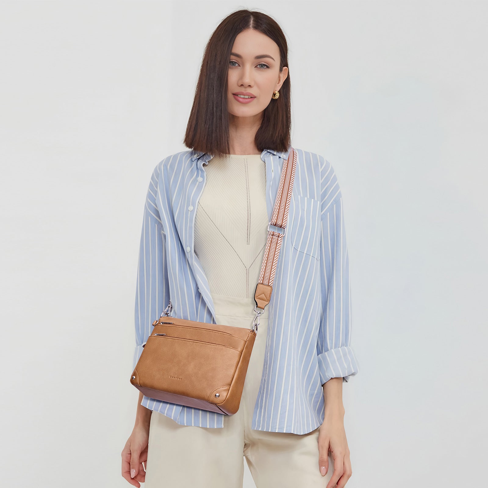 Camel  crossbody bag model view | color:Camel